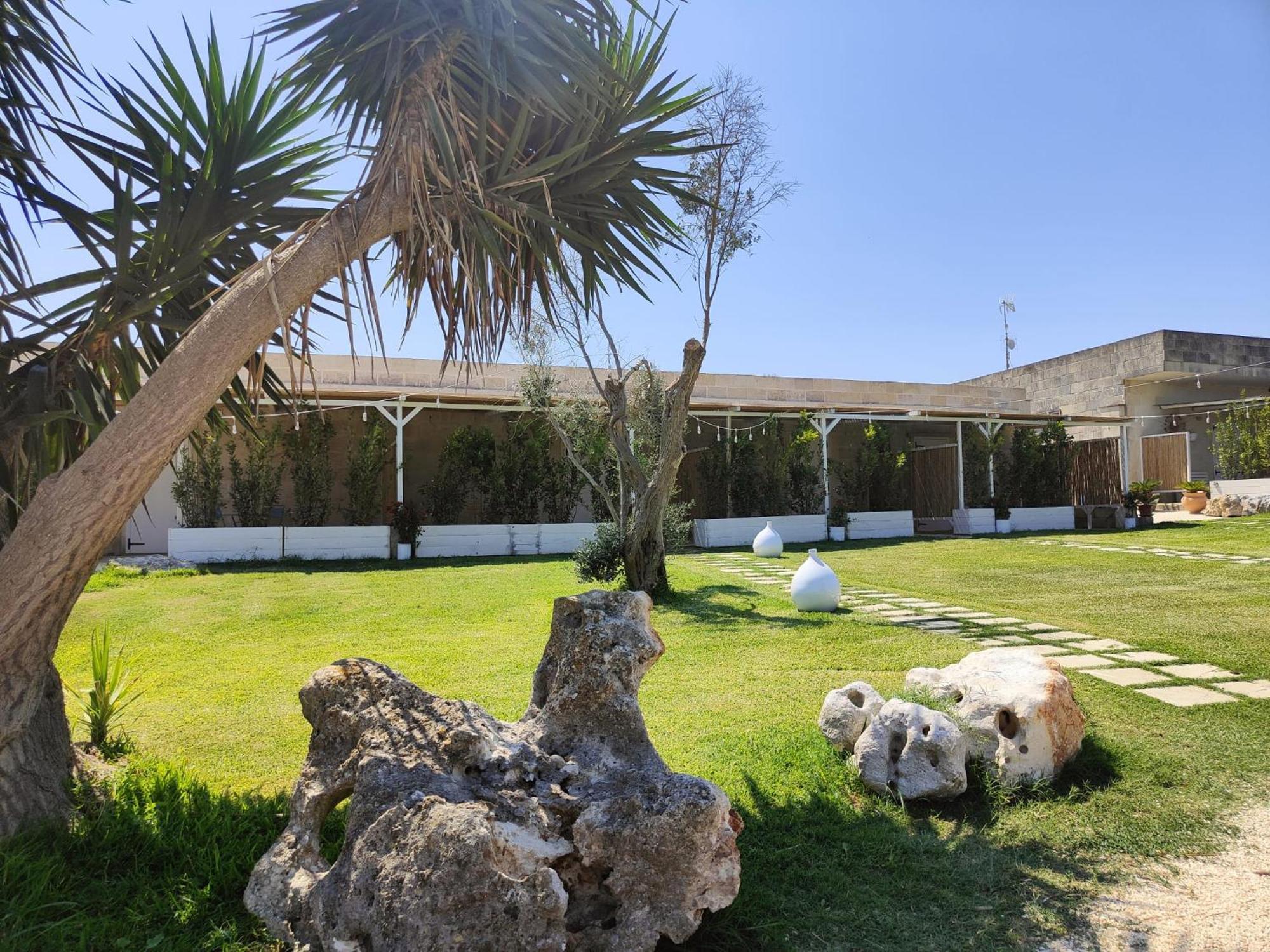 Masseria Tumara Rooms And Apartments Otranto Exterior foto